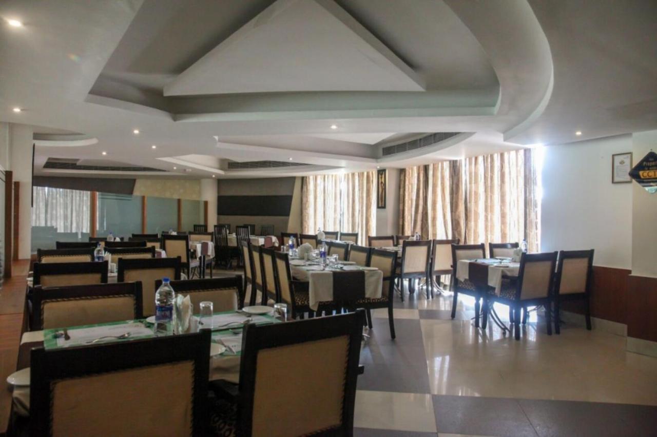 Fabhotel White Dammar Thiruvananthapuram Εξωτερικό φωτογραφία